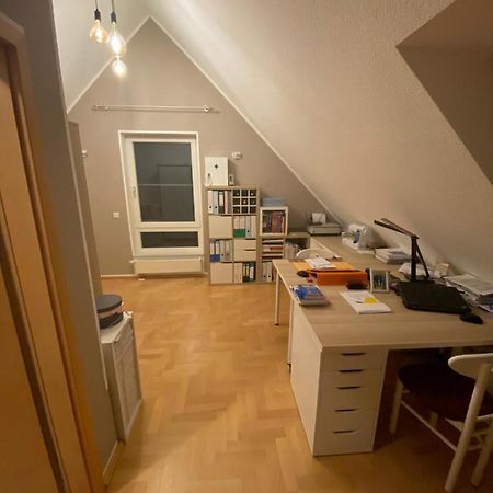 Gemutliches Zimmer Im Dachgeschoss Witten Extérieur photo